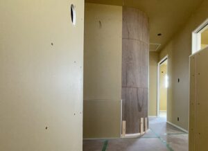 米子市工務店 エムアールホーム アール壁施工 角がなくて安心 仕上げは漆喰仕上げ